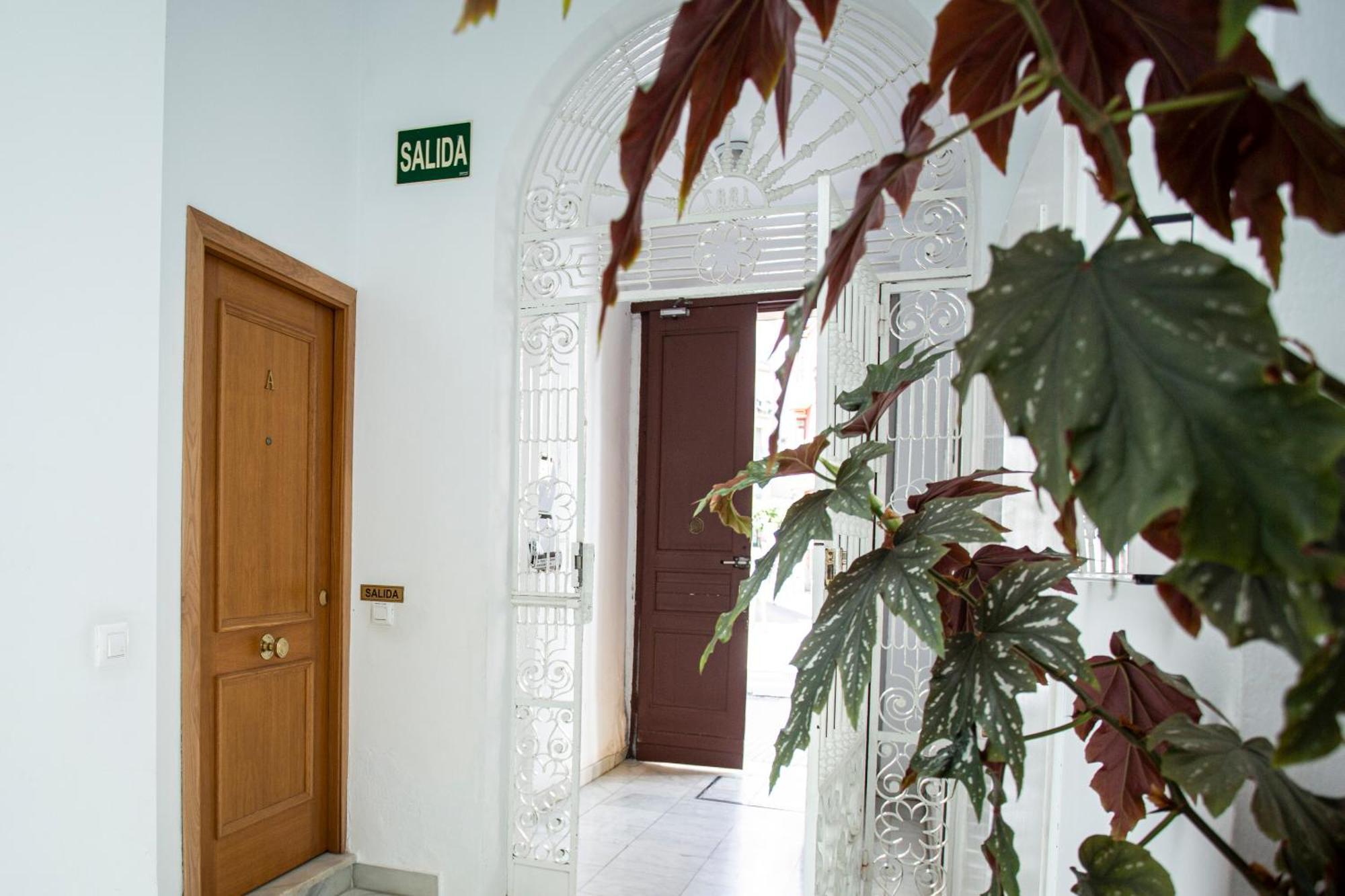 Wish Suite Cervantes Sevilla Buitenkant foto